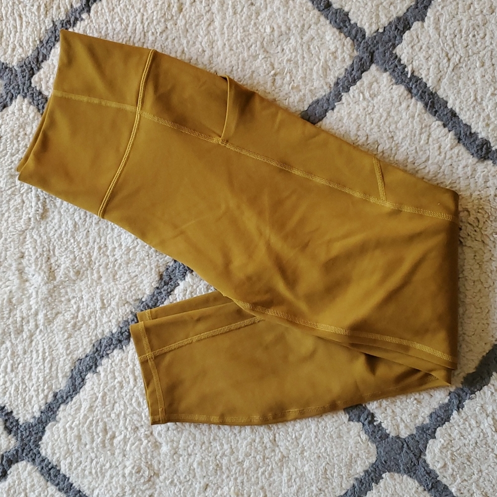 Fabletics 7/8 Oasis High Waisted Leggings
